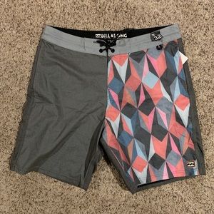 Billabong boardshorts